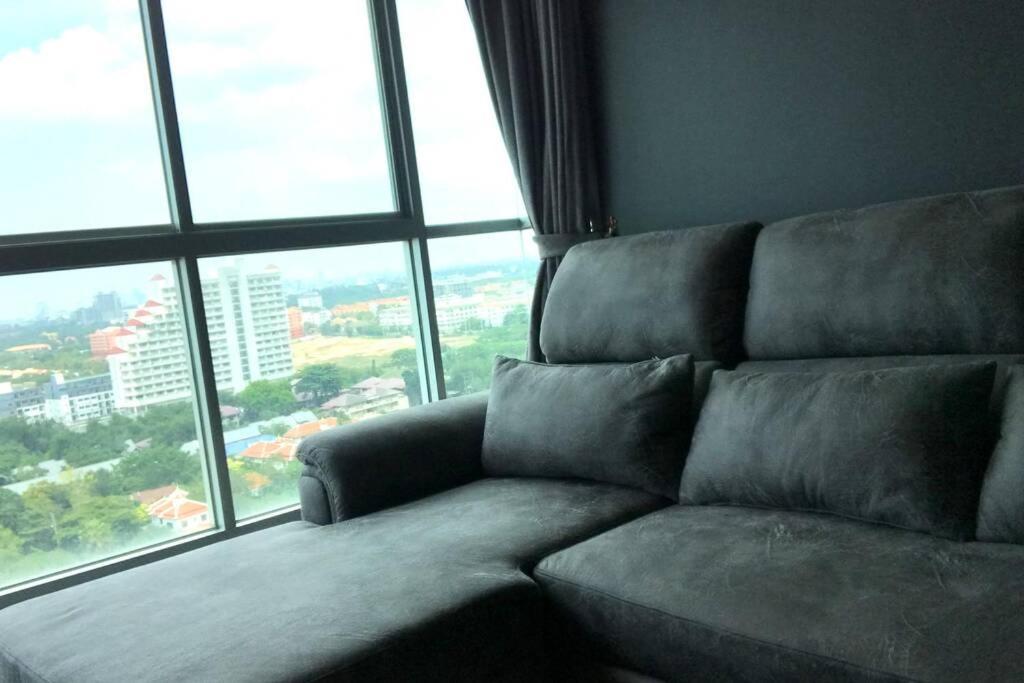 Stunning Seaview Suite Jomtien Beach Exterior foto